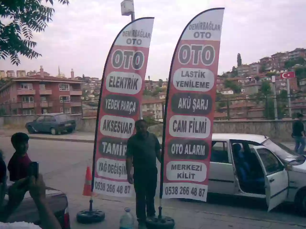 Oto Tamir Plaj Bayrağı Örnekleri