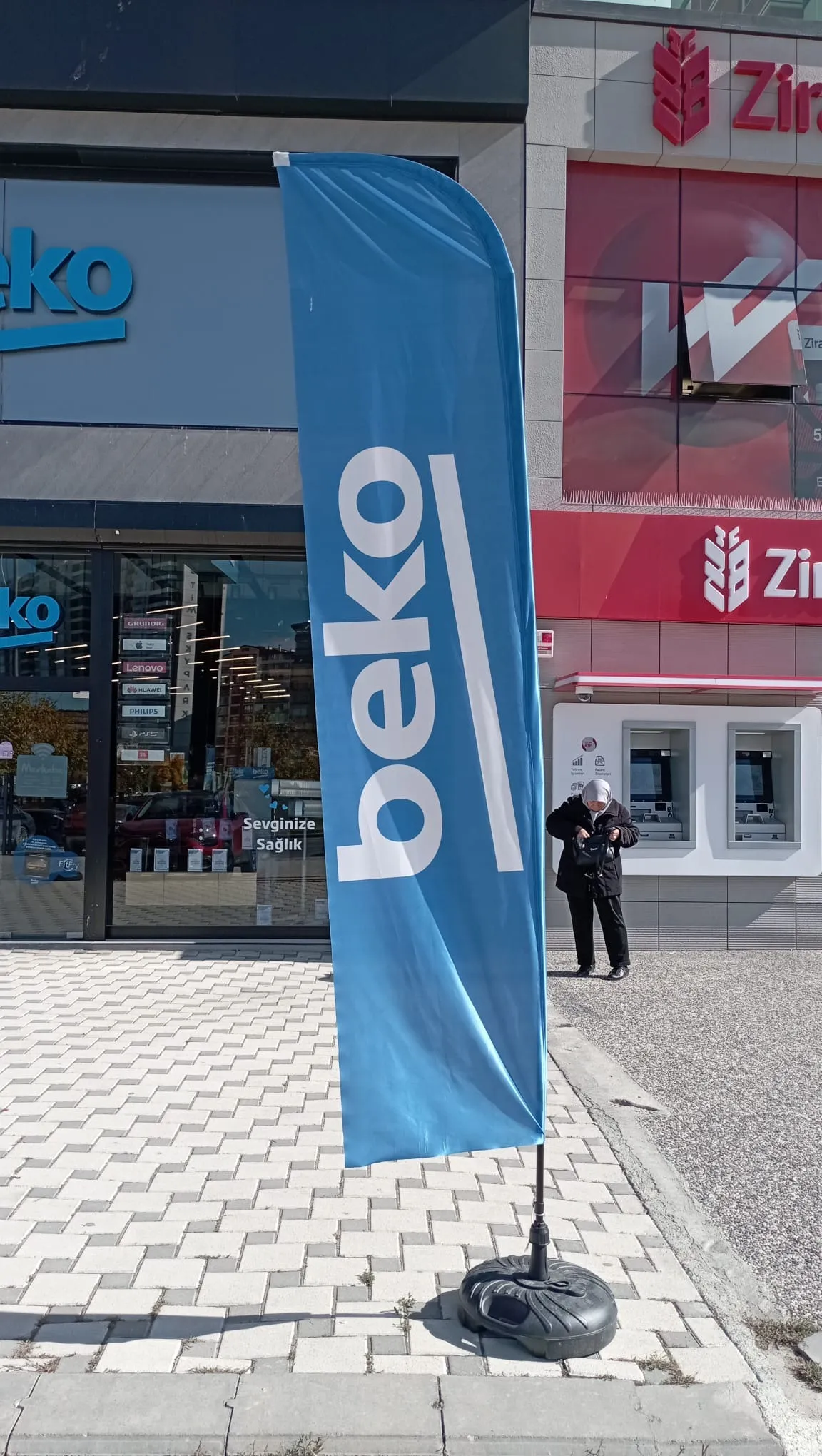 Beyaz Eşyacı Plaj Bayrağıları