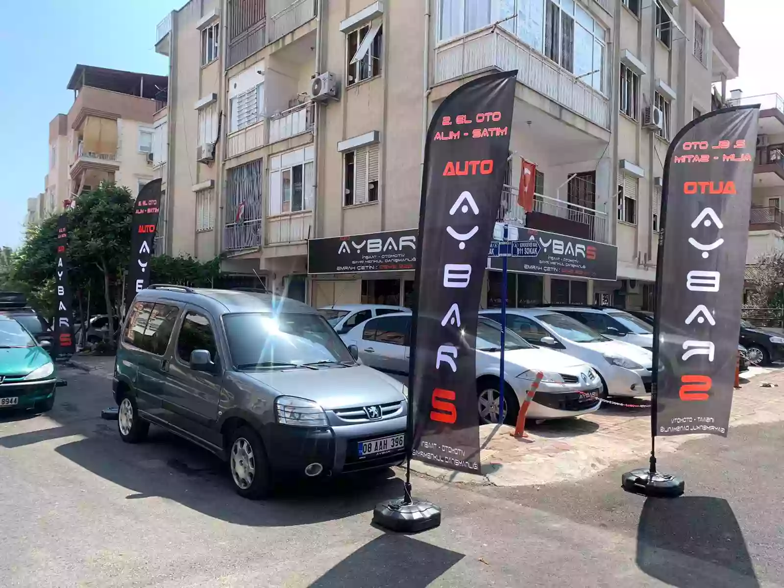 Otomobil Firmaları Plaj Bayrağı Örnekleri