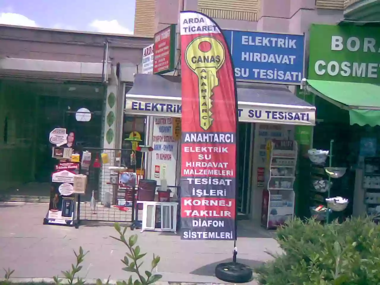 kilit-yelken-bayragi Anahtarcı Plaj Bayrağı Örneği